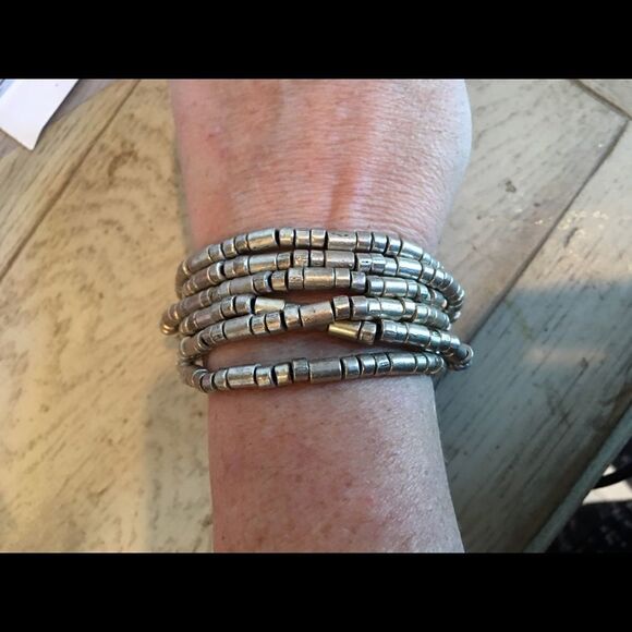 Silpada SILVER CYLINDER Streamer Bracelet! - Picture 2 of 16